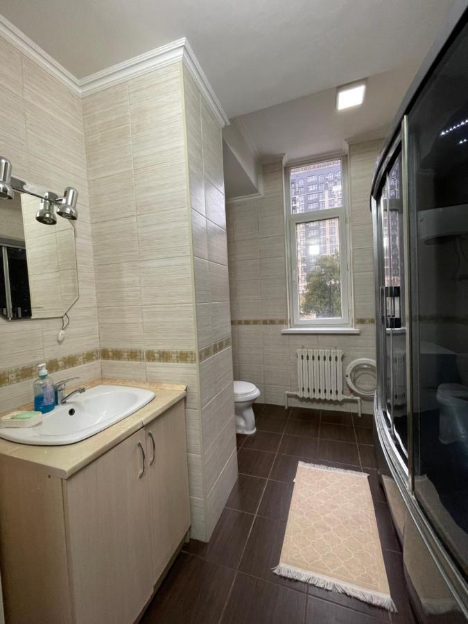 Rent Home Kg На Манаса Боконбаева Bisjkek Eksteriør billede