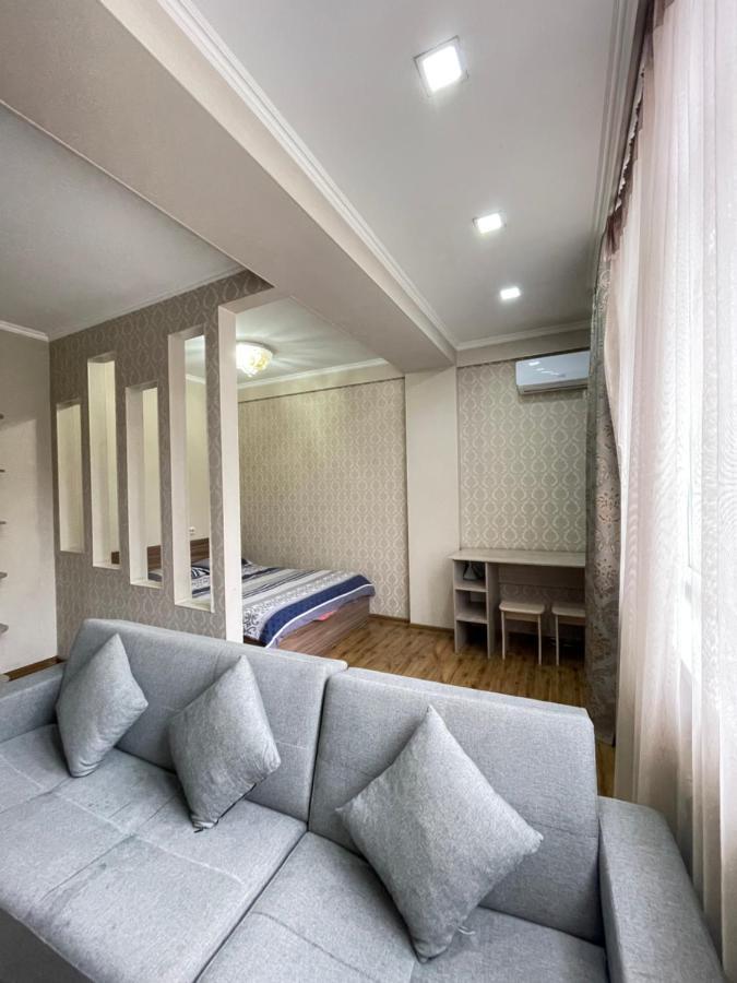 Rent Home Kg На Манаса Боконбаева Bisjkek Eksteriør billede